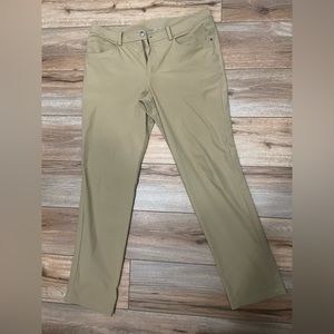 Men’s Lululemon Regular ABC Pant. Size 34 waist, 32 length. Khaki.